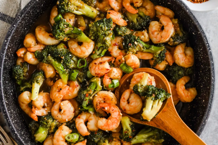 Garlicky Shrimp and Broccoli