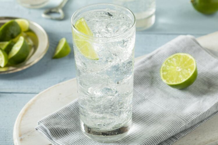 7 Healthy Drinks Besides Water to Have When You're Thirsty