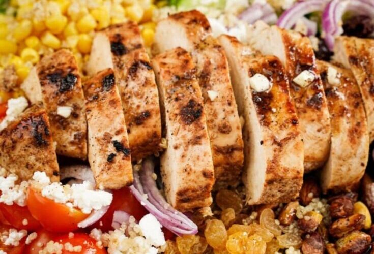 Grilled Chicken and Quinoa Salad